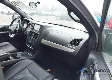 2014 Dodge Grand Caravan R/T z USA, uszkodzony, nr VIN 2C4RDGEG5ER151116